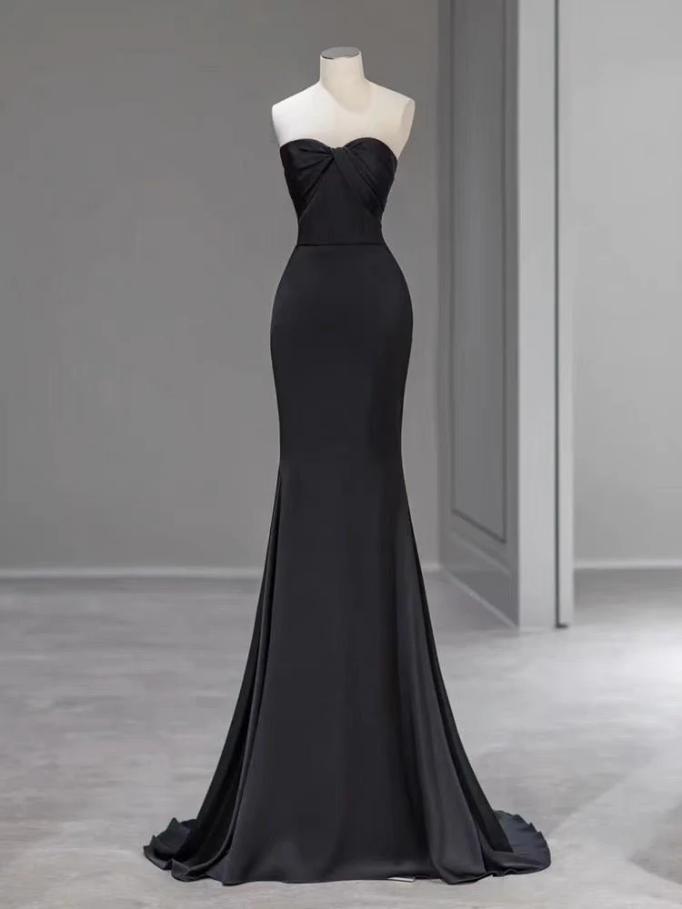 Simple Gothic Black Off Shoulder Forming Fitting Evening Gown Plus Size