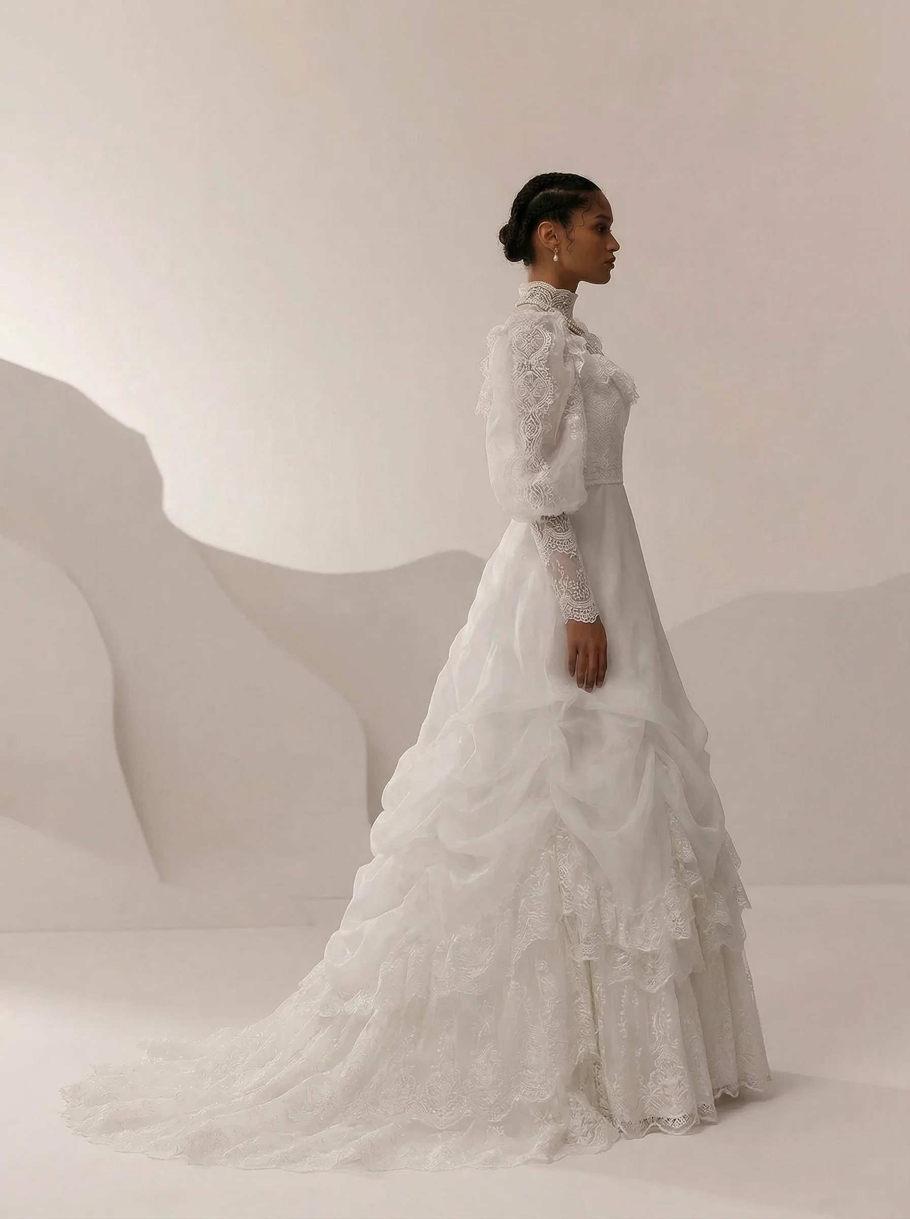 Antique White Modest Wedding Dress - Vintage Wedding Dress - French Style - Image 3