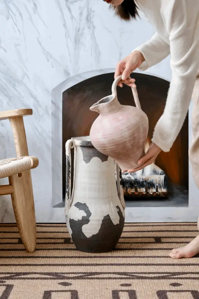 Artistical Handmade Moroccan Black and White Clay Vase with Rustic Minimalist Finish - Image 7