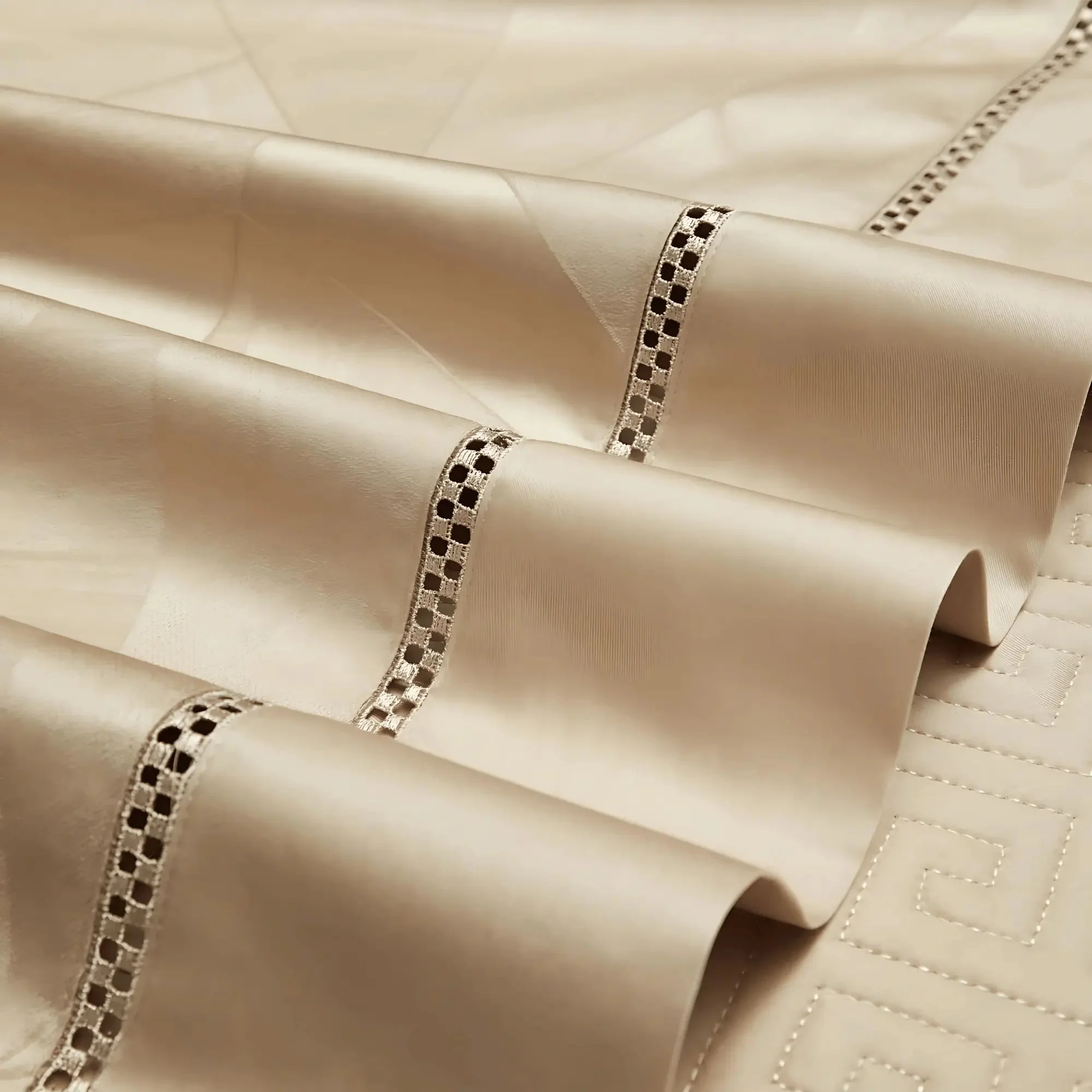 Egyptian Cotton Duvet Cover & Shams – Champagne Elegance - Image 8