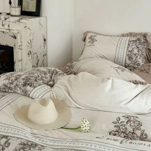 Rêve Florissant Bedding Set – Velvet Garden Reverie - Image 12
