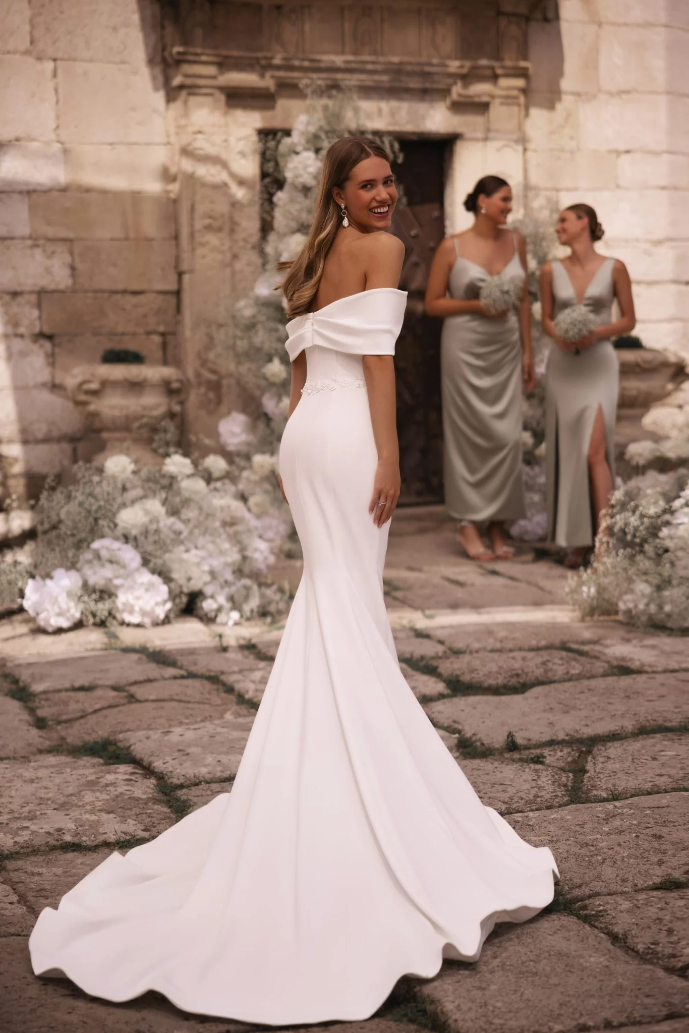 Elegant Ivory Off-Shoulder Bridal Gown with Romantic Slit Plus Size - Image 3
