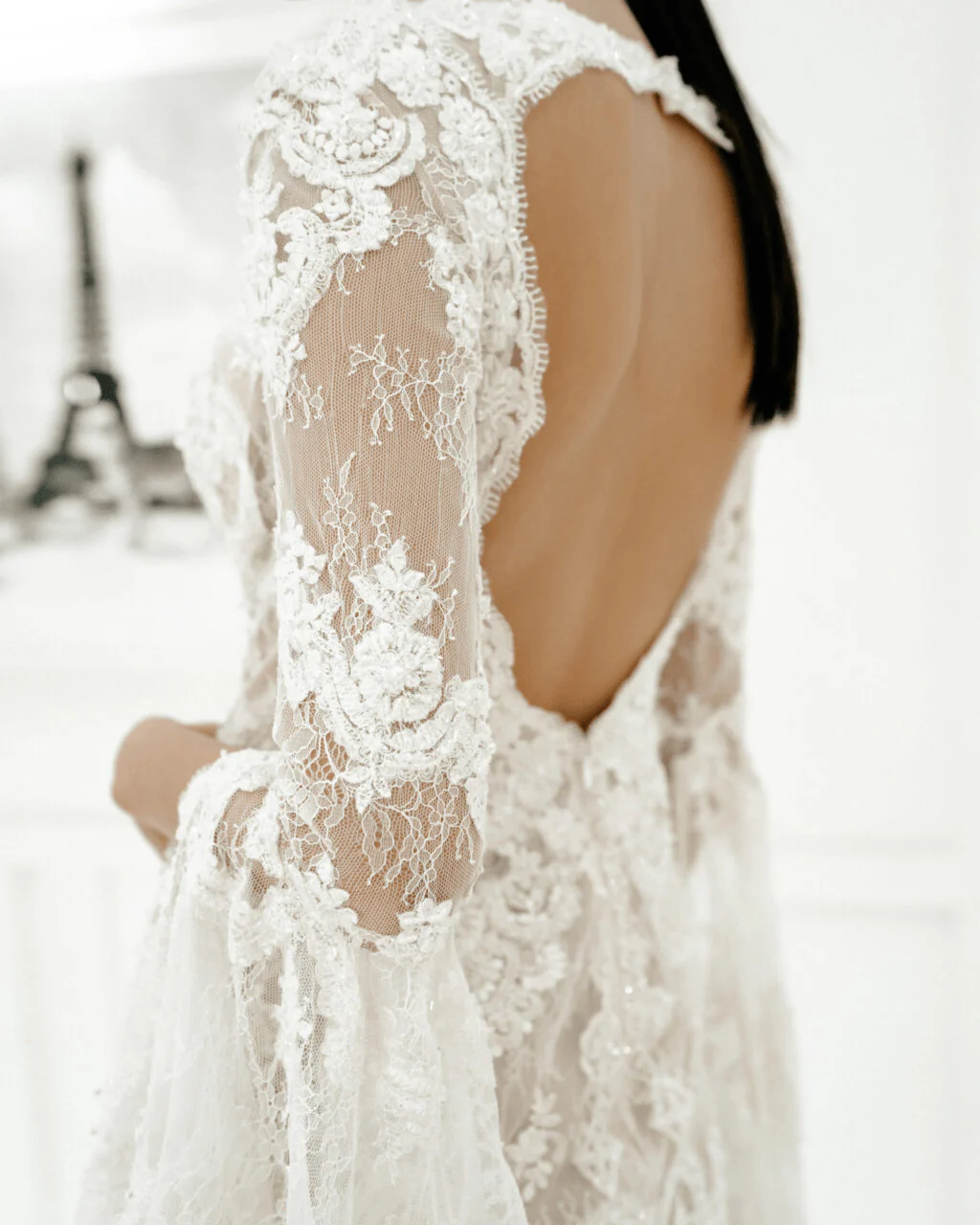 Elegant Tulle Mermaid Wedding Gown with Beaded - Floral Applique Wedding Dress with Open Back Plus Size - FORTUNE - Image 6