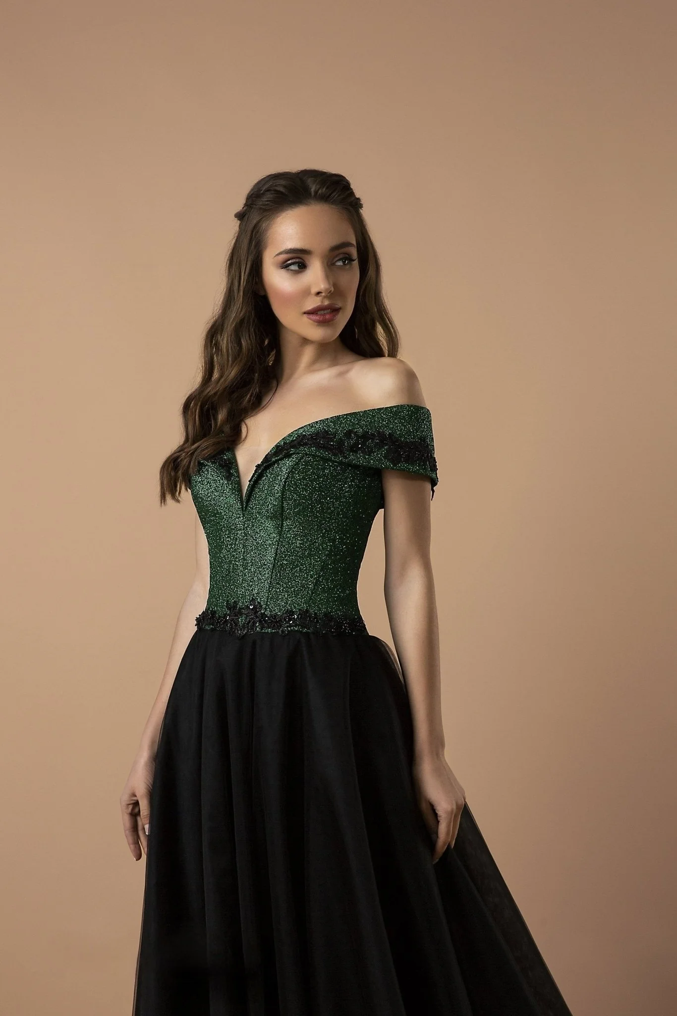 Emerald Gothic Off-Shoulder Wedding Dress with Sequined Corset - Dramatic Black Tulle Evening Gown Plus Size - Image 2