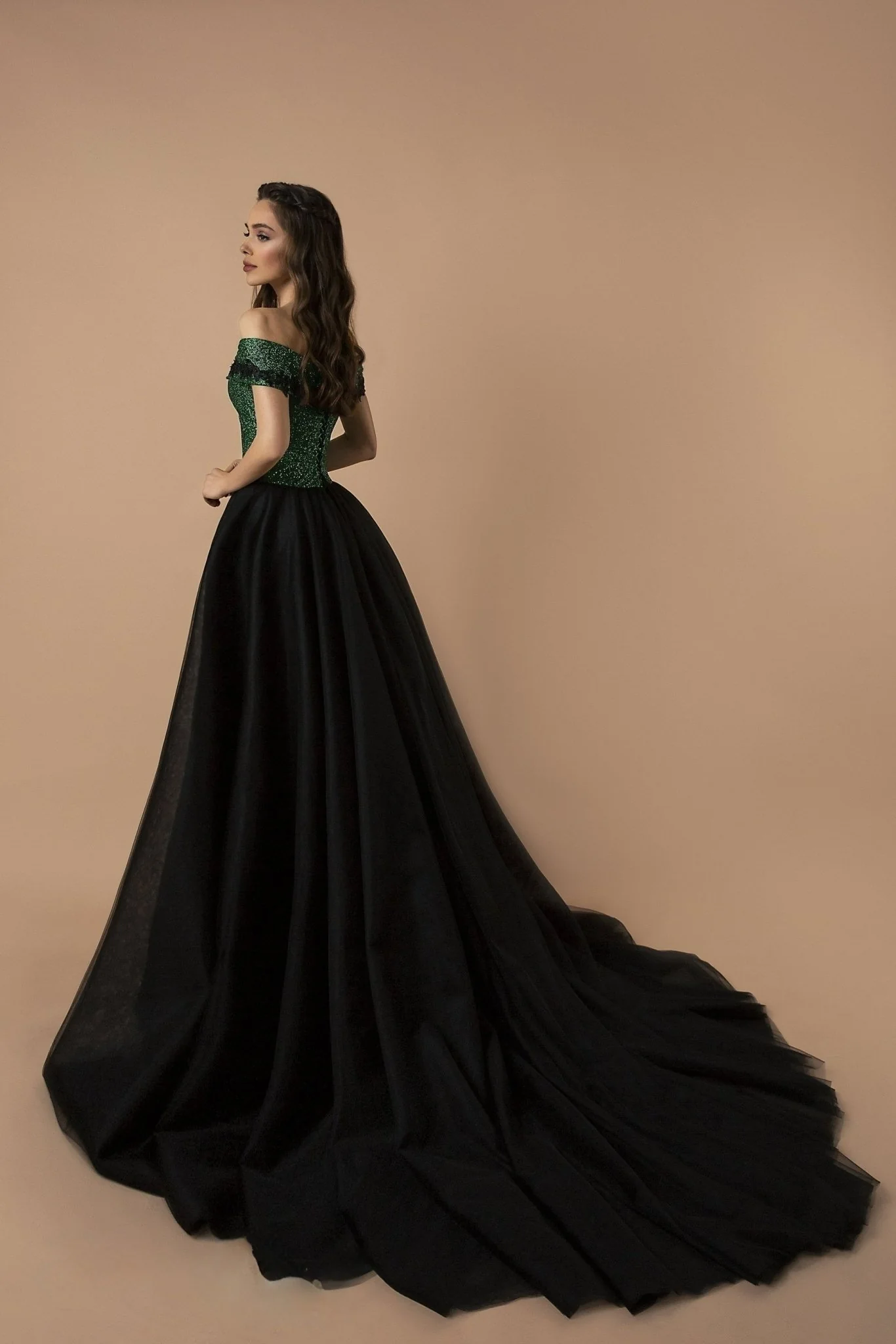 Emerald Gothic Off-Shoulder Wedding Dress with Sequined Corset - Dramatic Black Tulle Evening Gown Plus Size - Image 3