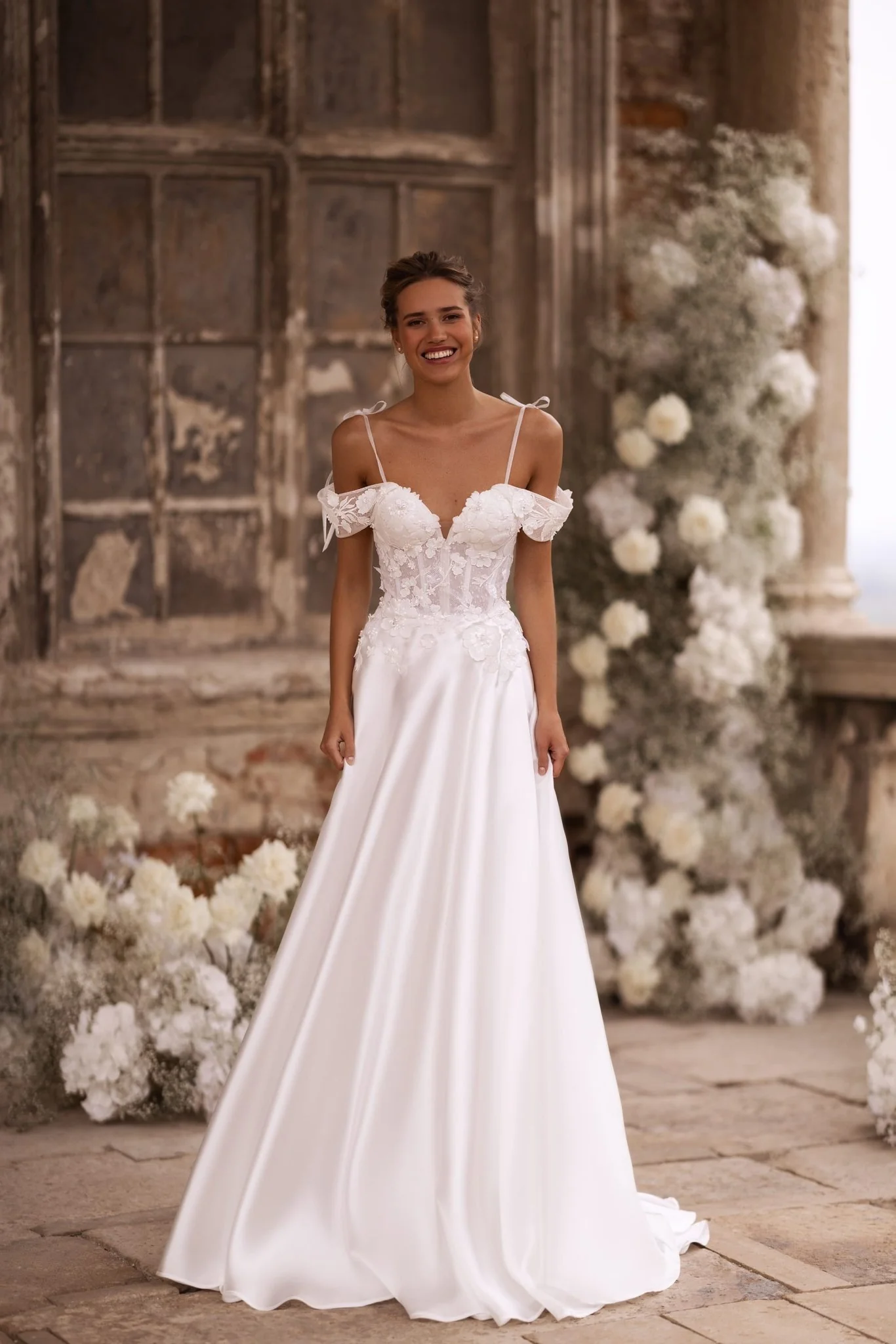 Enchanting Ivory A-Line Wedding Dress with Floral Corset and Delicate Shoulder Bows Plus Size - Image 3