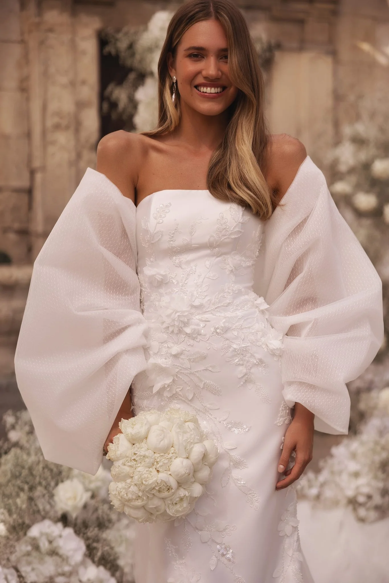 Enchanting Ivory Wedding Dress with Sequined Floral Details Plus Size: Immerse in the Beauty of Elegance - Image 3