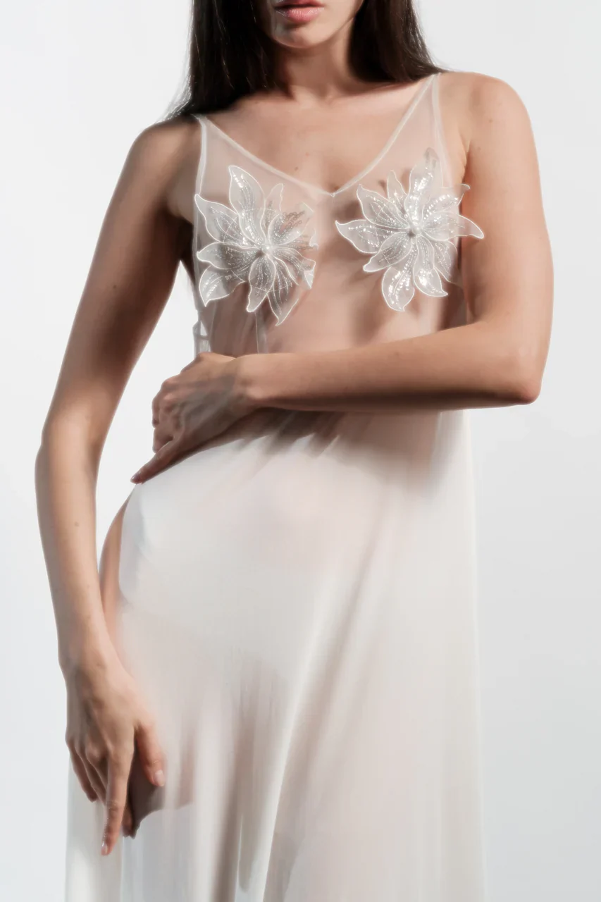 Ethereal Ivory Floral Embellished Night Gown - Image 4