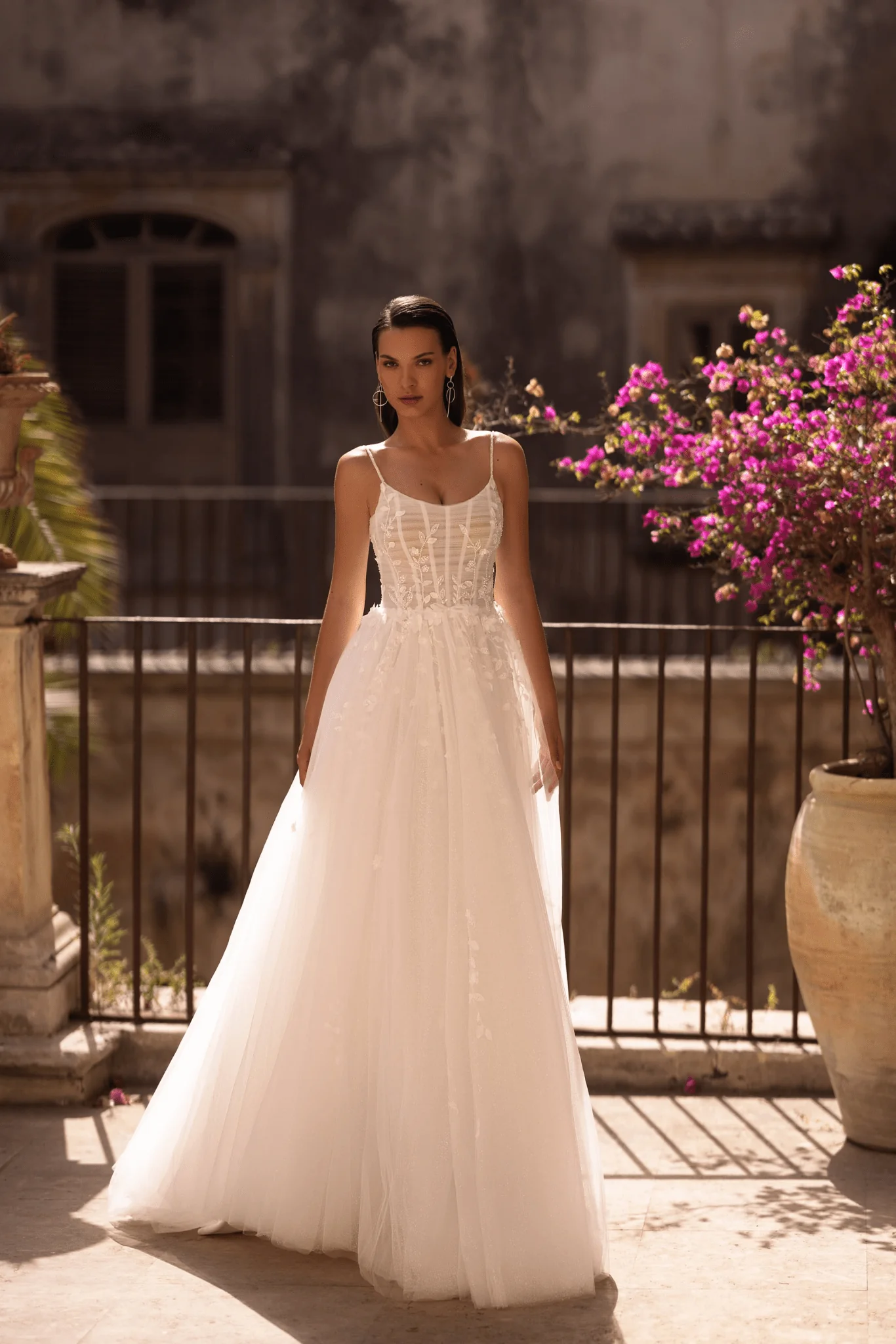 Floral Wedding Dress with Applique and Sleeveless - Modern Wedding Dress with Spaghetti Straps Plus Size