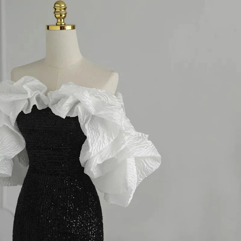 Gothic Black And White Evening Gown - With Ruffle Plus Size Formal Dress - Image 3