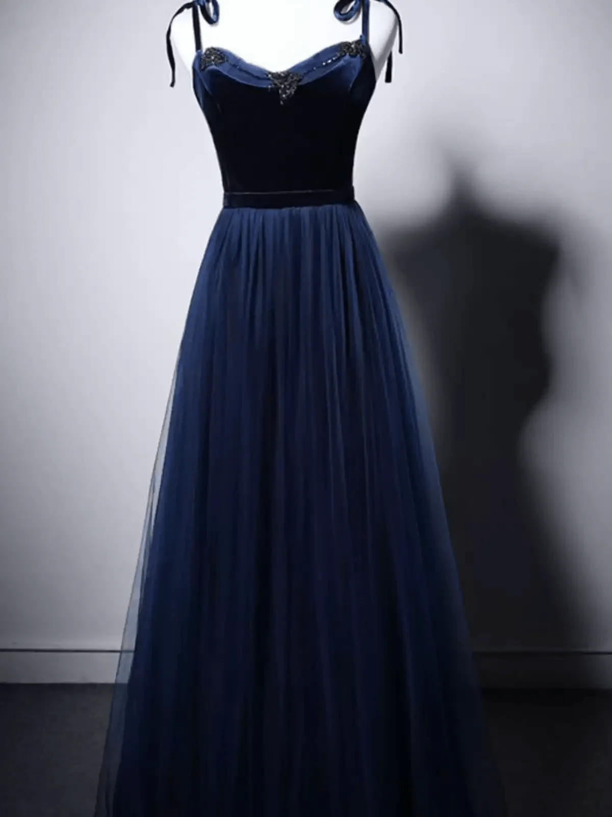 Gothic Navy Blue Velvet Evening Gown with Tulle - Navy Off-Shoulder Dress with Corset Back Plus Size - Image 2