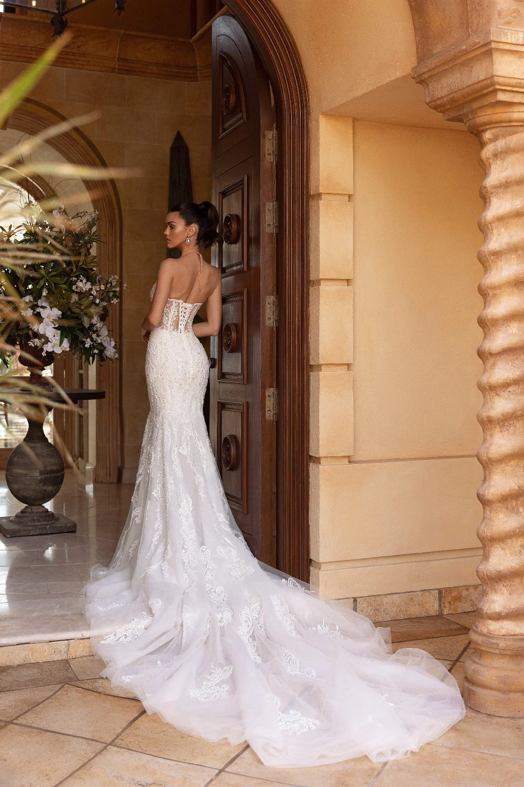 White Trumpet Halter Wedding Dress with Flowing Lace Patterns - Plus Size-Kimberly - Image 4