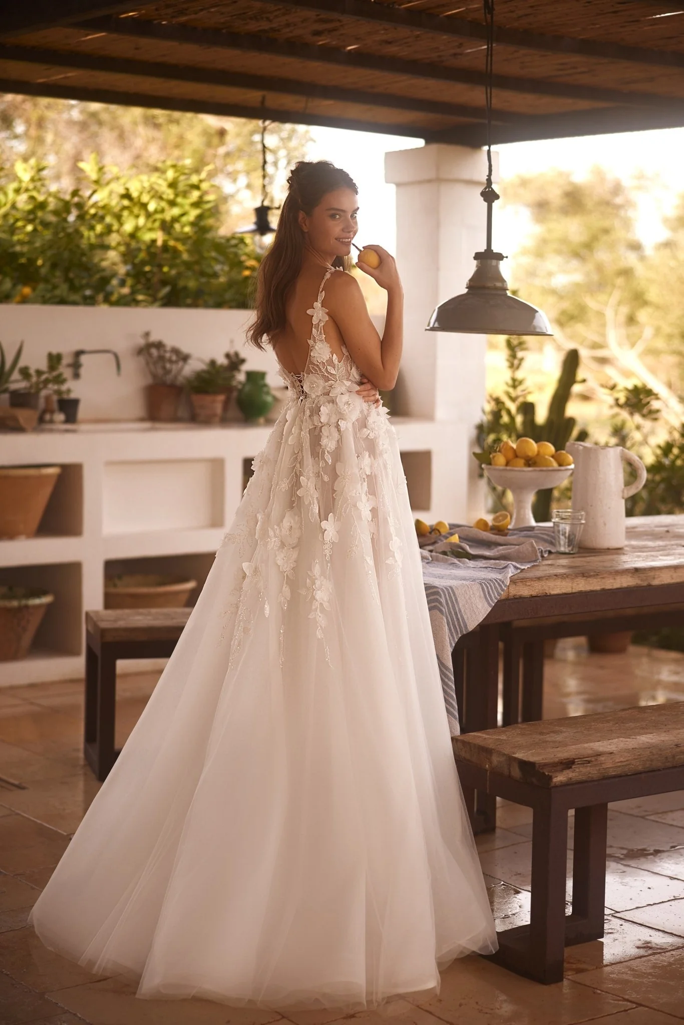 Luxury Floral Lace V-Neck Wedding Dress with Cascading Tulle Skirt Plus Size - Image 3