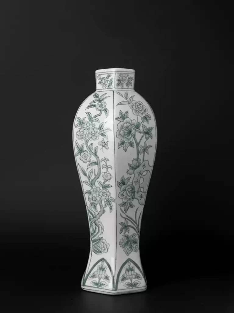 Mandarin Handmade Green and White Porcelain Vase with Hand-Painted Celadon Floral Motifs - Image 4