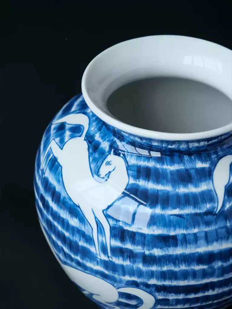 Oriental Handmdae Grisaille Blue and White Porcelain Jar with Hand-Painted White Horse Motif - Image 3