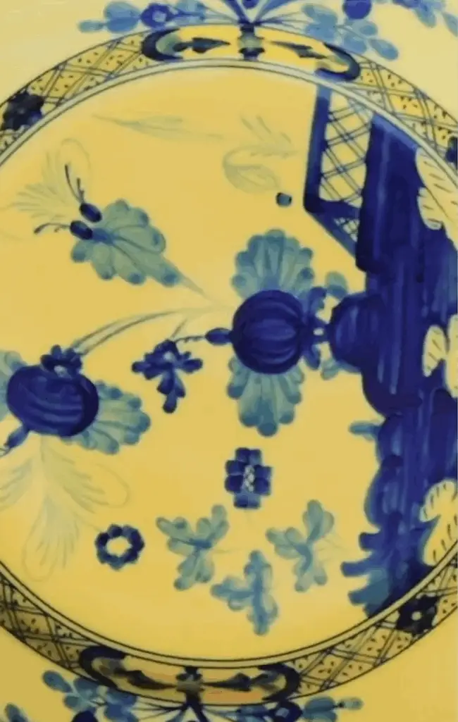 Oriental Italian Handmade Porcelain Vase in Naples Yellow with Cobalt Blue Floral Motifs - Image 9
