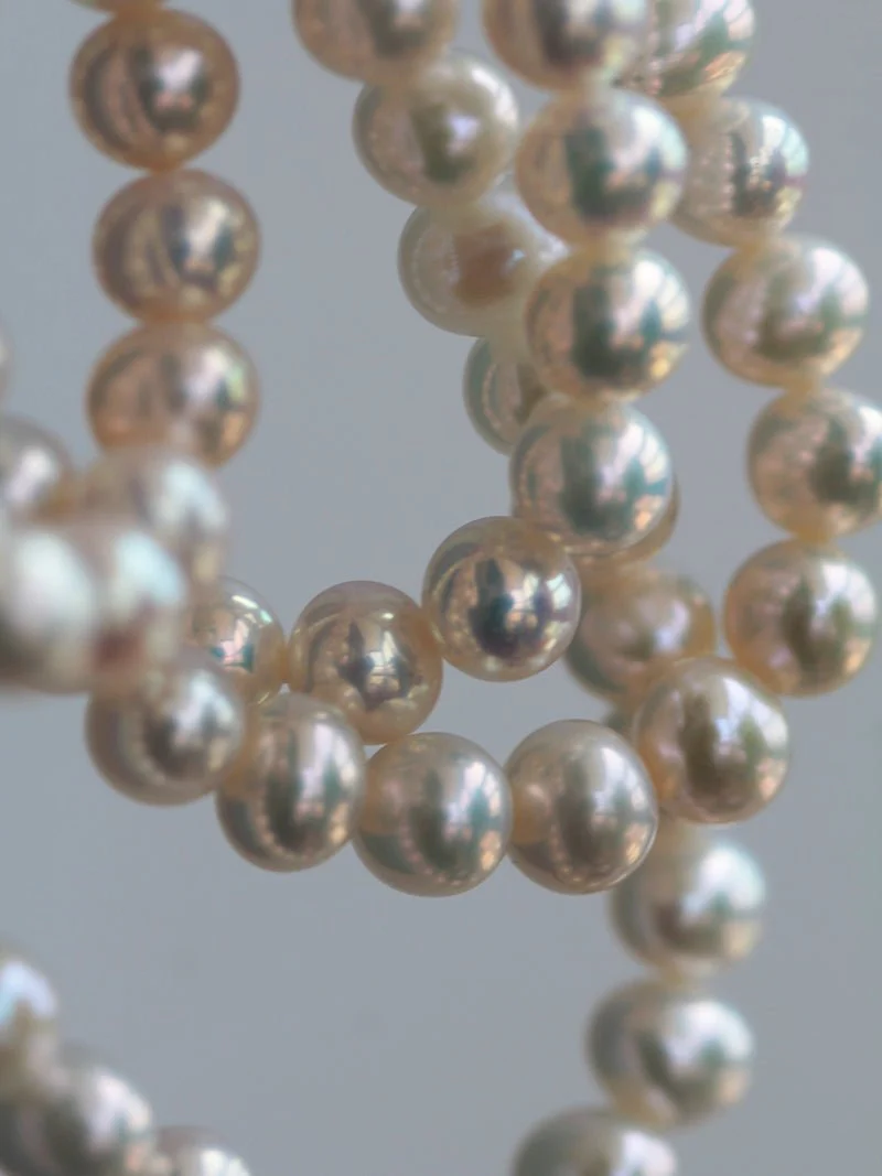 Regency Style Pearl Necklace With Topaz Stone Pendant - Princess Elsa - Image 5