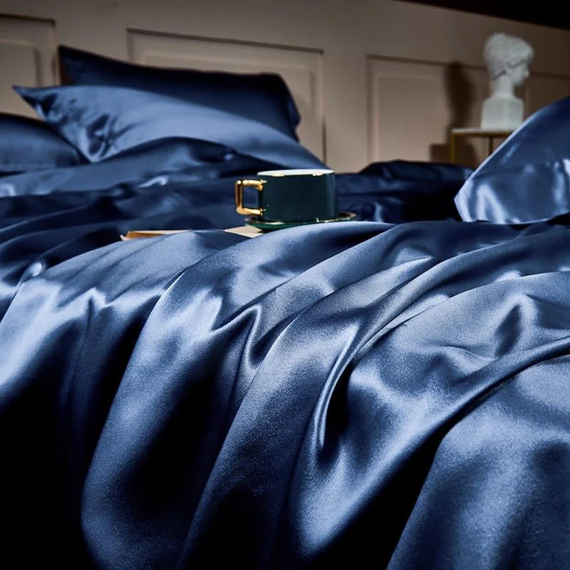Pure Mulberry Silk Bedding Set – Royalis Prussian Blue Luxury - Image 4