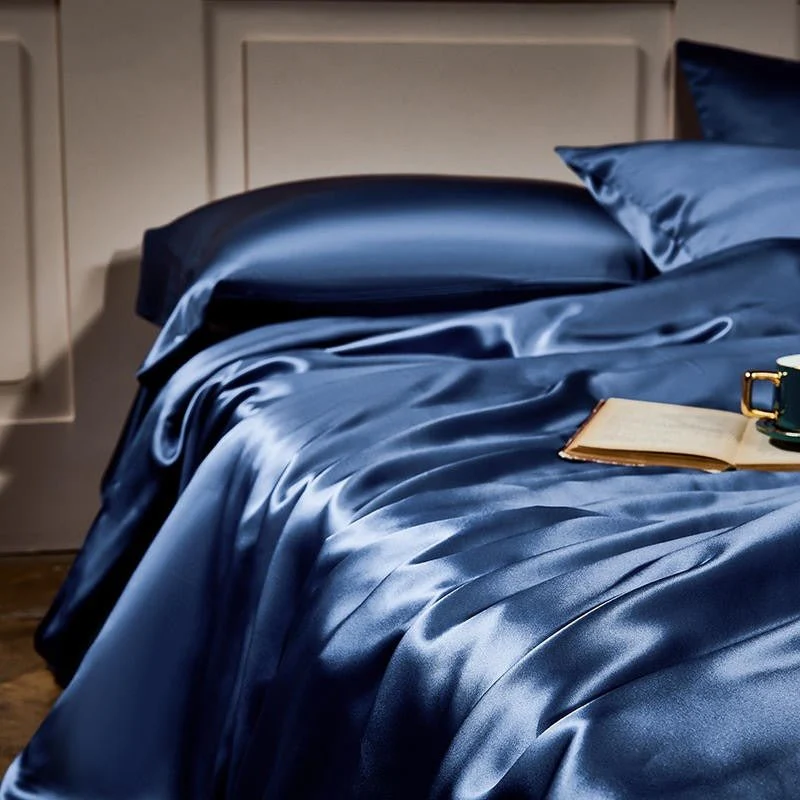Pure Mulberry Silk Bedding Set – Royalis Prussian Blue Luxury - Image 5