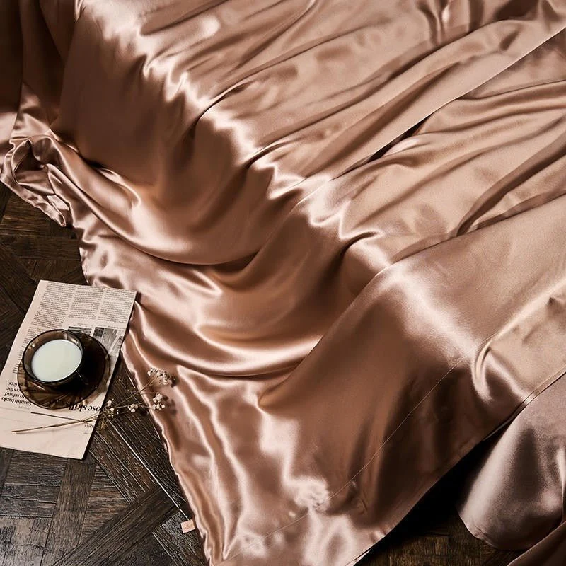 Pure Mulberry Silk Bedding Set – Royalis Rose Gold Luxury - Image 4