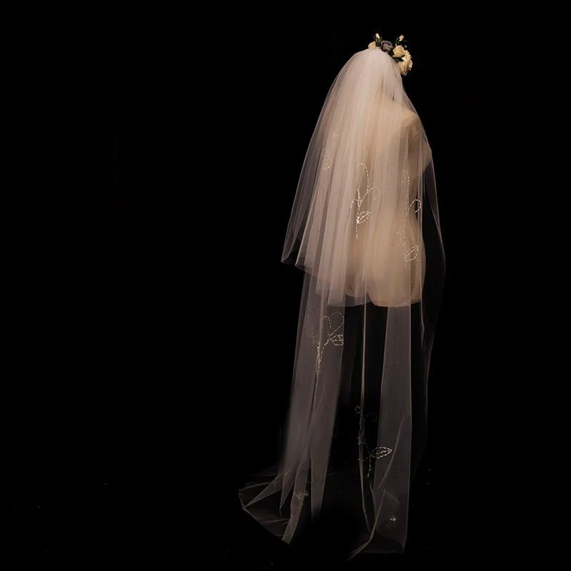 Vintage Double Veil With Crystal Embroidery With Comb - Image 4