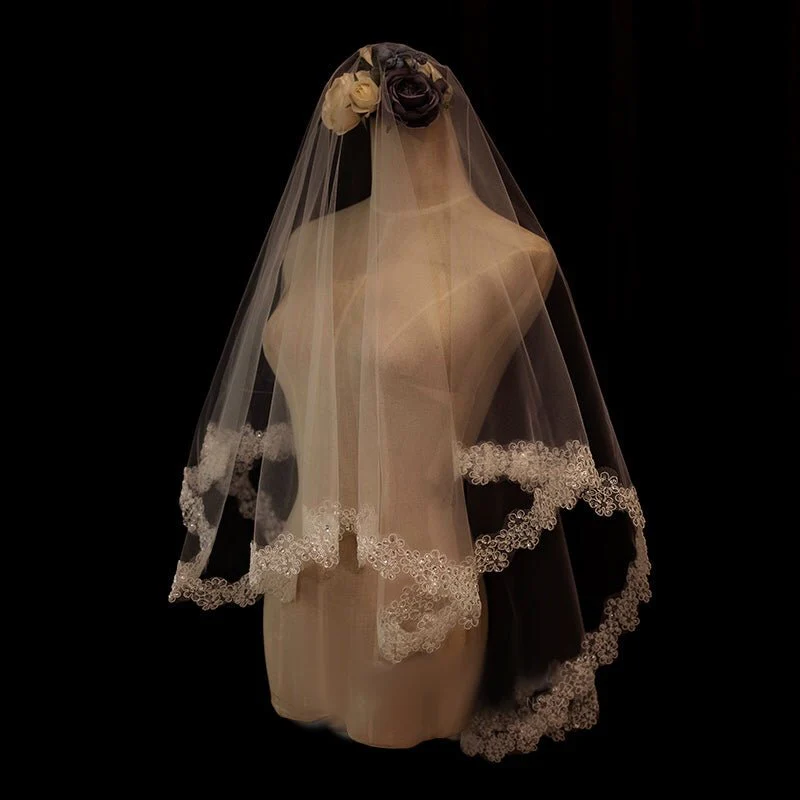 Vintage Fingertip Length Lace Edged Wedding Veil With Embroidery - Image 3
