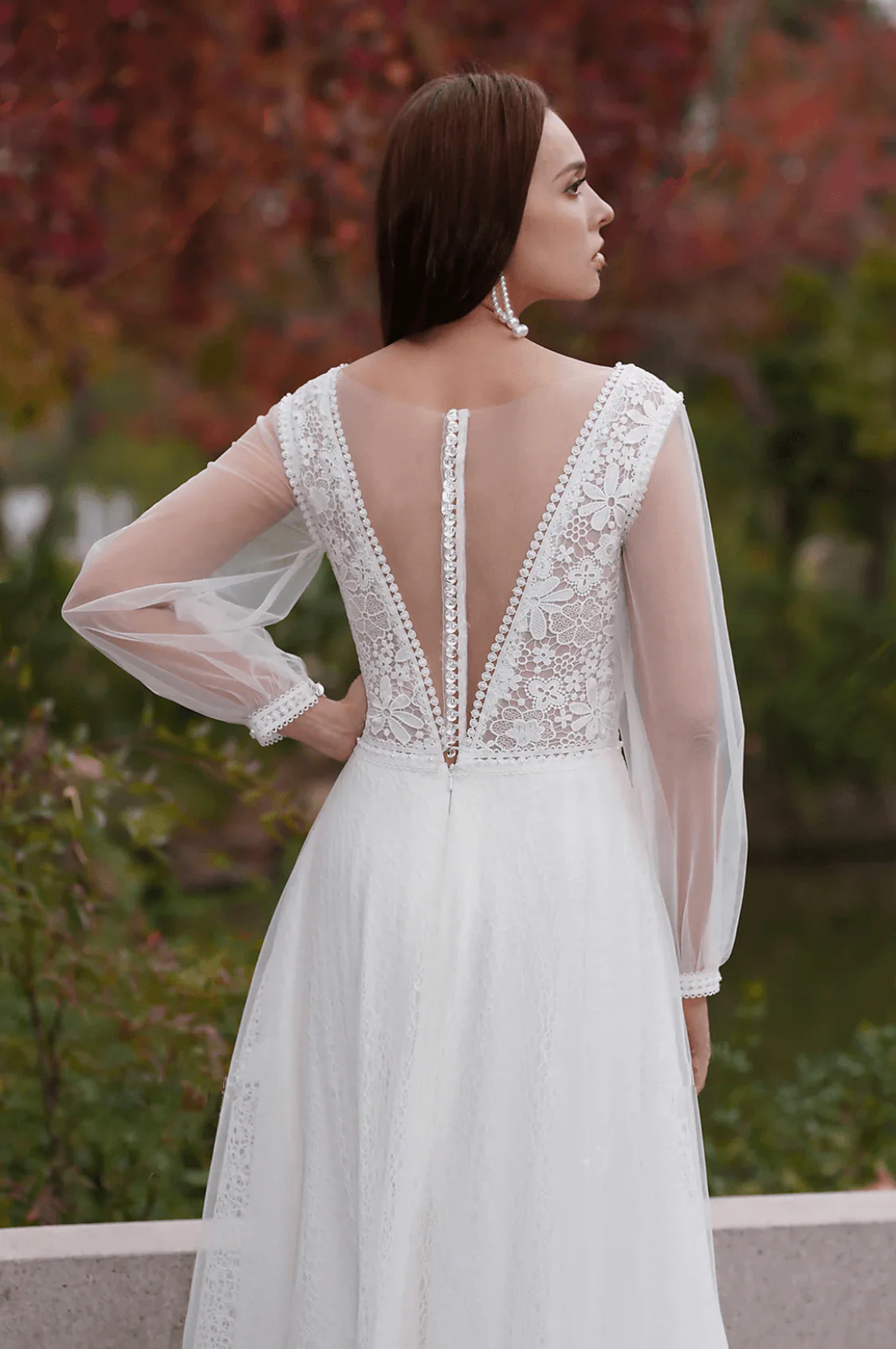 Vintage Boho Lace Embroidery Light Ivory A-Line V Neck Wedding Dresses With Long Sleeves - Image 4